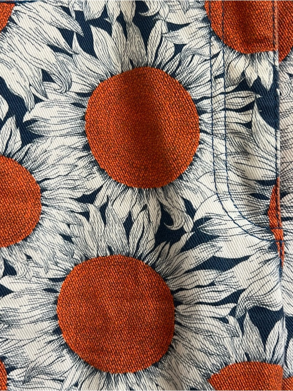 AKRIS Women’s Size 4 Country Flared Jeans In Sunshine Print - Picture 6 of 7